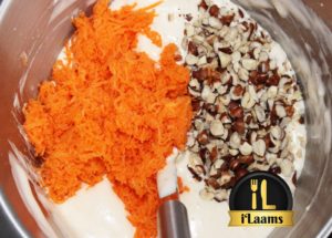 Karotten-Haselnusskuchen-mit-Mascarpone-Frosting