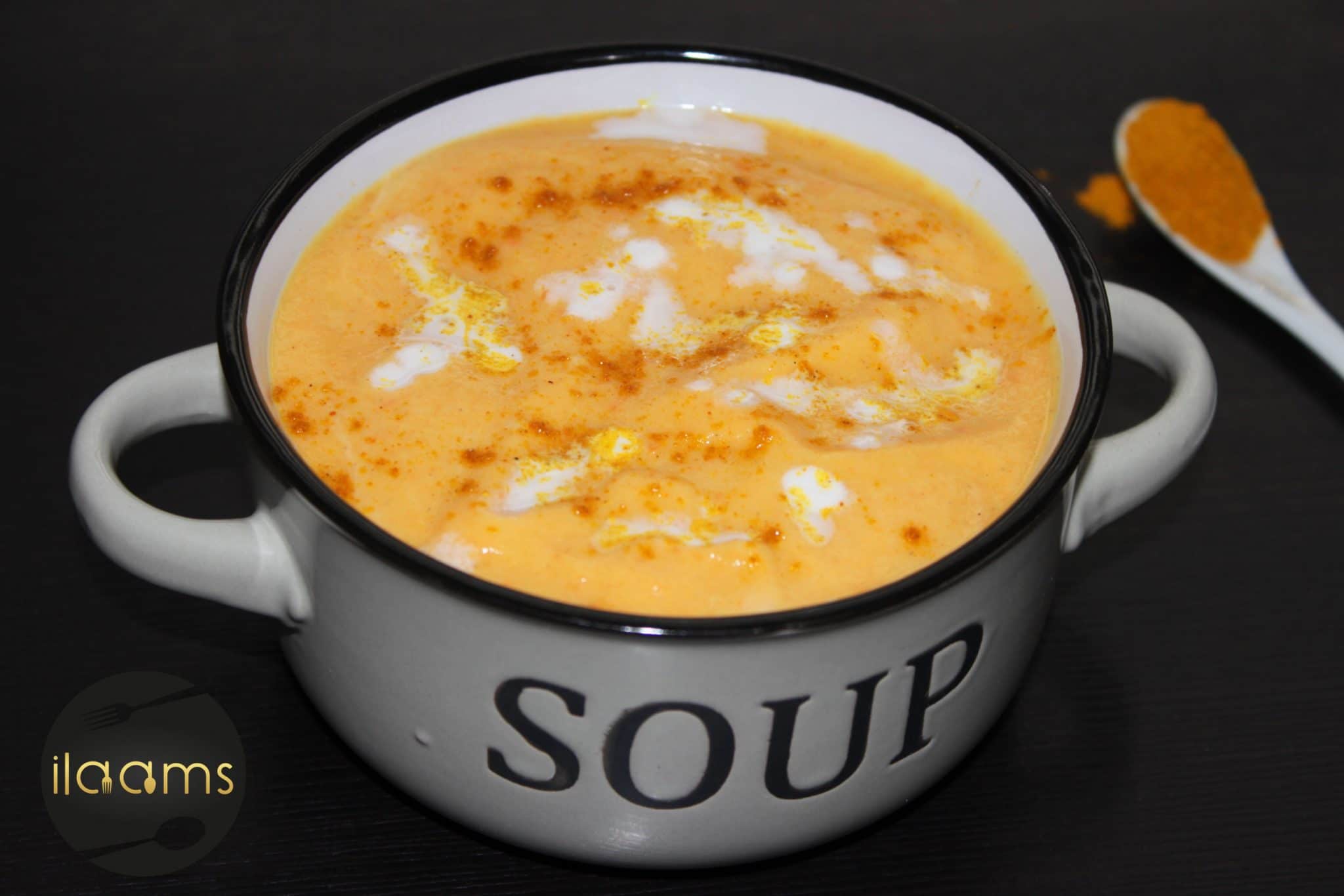 Blumenkohl-Curry Suppe mit Kokosmilch (Vegan) - ilaams | Kochen, Backen ...