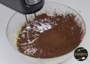 Saftiger Schoko-Kaffee Kuchen